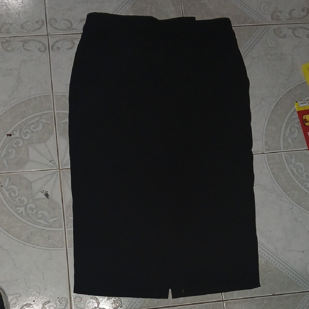 Elegant Black Women's Skirt